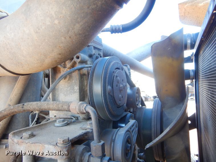 image for item DK3442 1995 International 9300 Eagle  dump truck