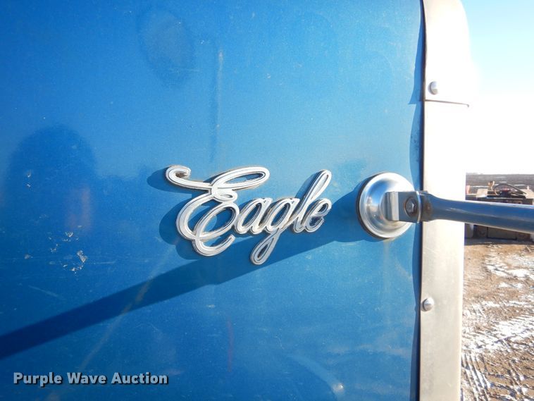 image for item DK3442 1995 International 9300 Eagle  dump truck