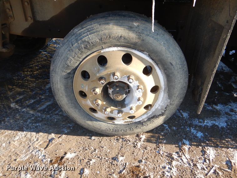 image for item DK3442 1995 International 9300 Eagle  dump truck