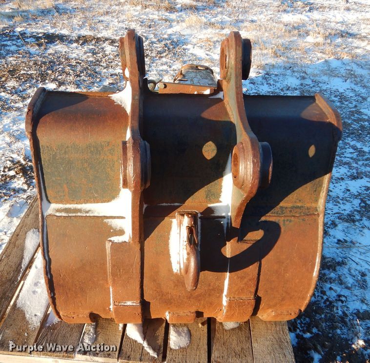 image for item DK3446 36"W excavator bucket