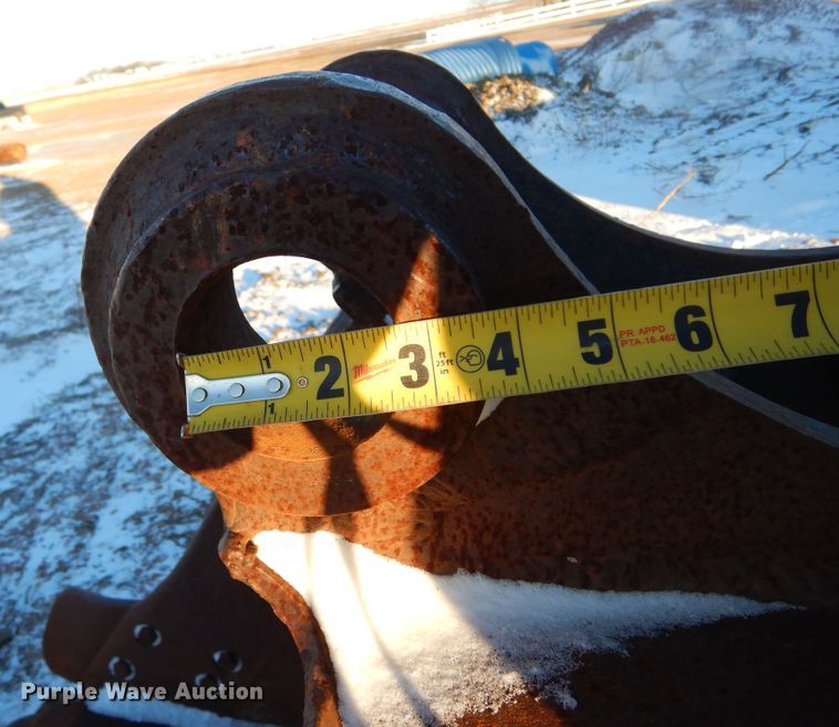 image for item DK3446 36"W excavator bucket