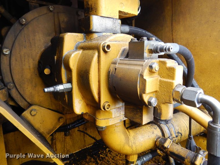 image for item DK3452 2002 Komatsu PC150LC-6K  excavator