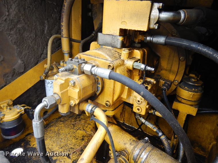 image for item DK3452 2002 Komatsu PC150LC-6K  excavator