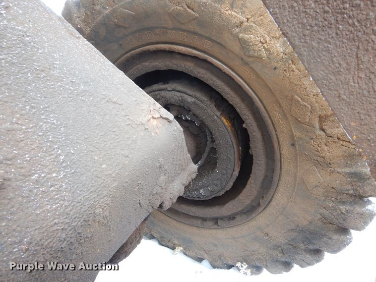 image for item DK3456 Hough 60  wheel loader