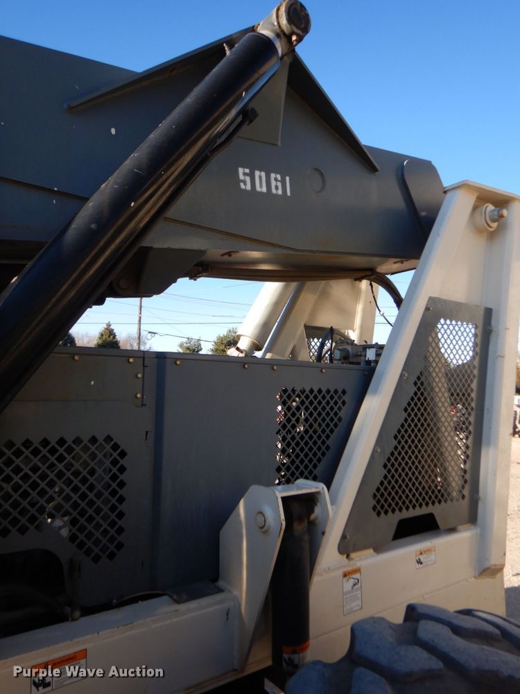 image for item DK8709 2005 Terex TH1056C  telehandler