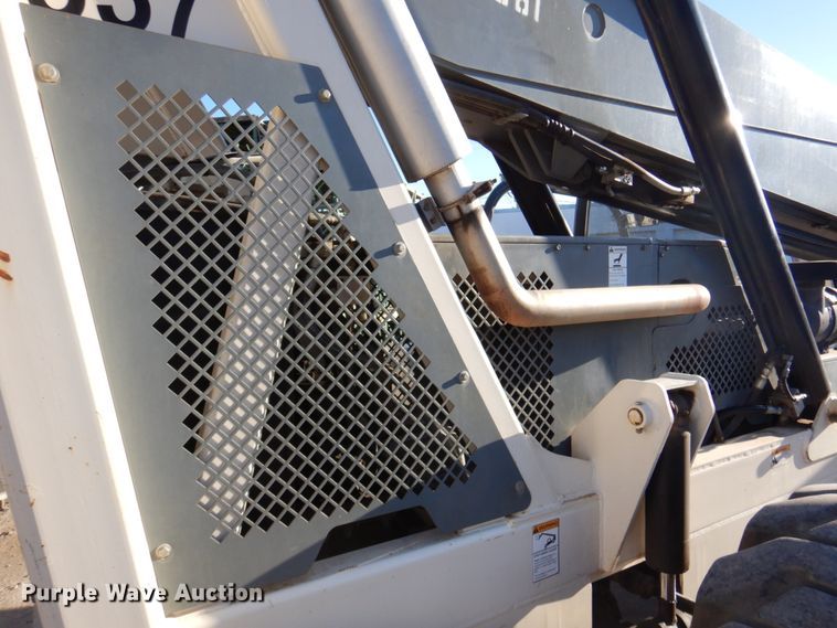 image for item DK8709 2005 Terex TH1056C  telehandler