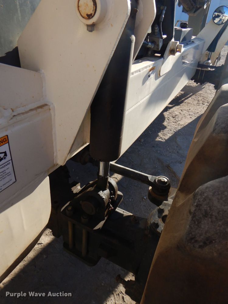 image for item DK8709 2005 Terex TH1056C  telehandler