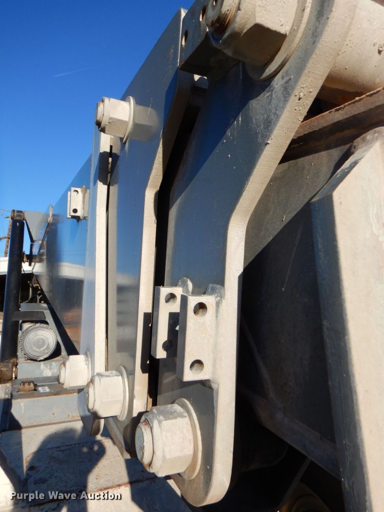 image for item DK8709 2005 Terex TH1056C  telehandler