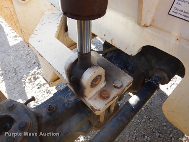 image for item DK8709 2005 Terex TH1056C  telehandler