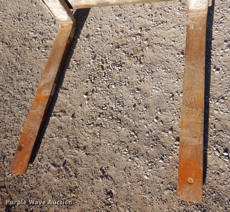 image for item DK8709 2005 Terex TH1056C  telehandler