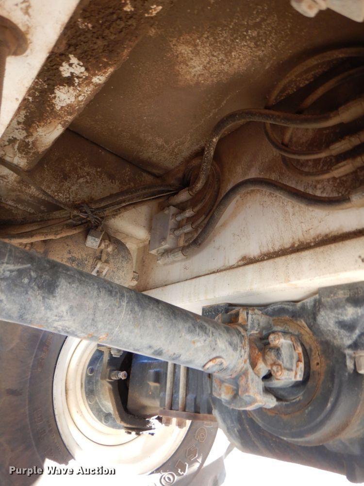 image for item DK8709 2005 Terex TH1056C  telehandler