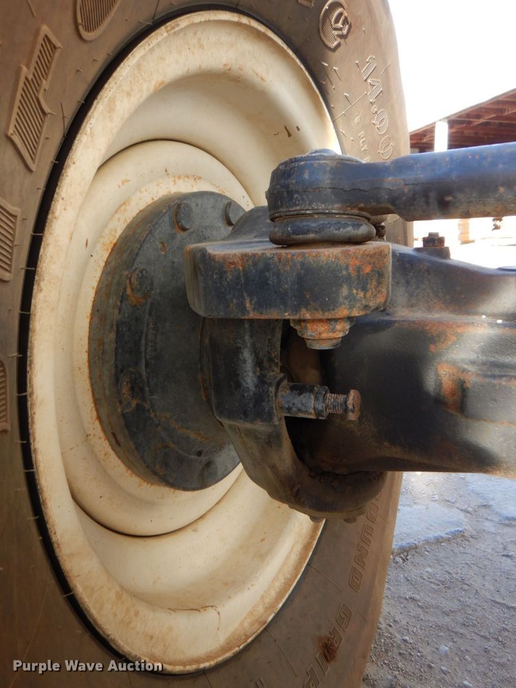 image for item DK8709 2005 Terex TH1056C  telehandler