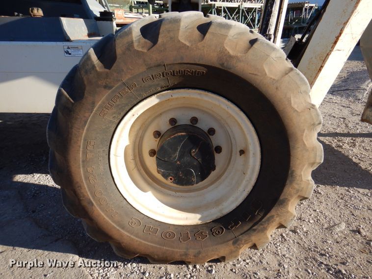 image for item DK8709 2005 Terex TH1056C  telehandler