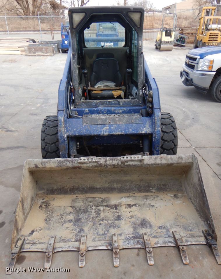 image for item DK8710 2012 Bobcat S185  skid steer loader