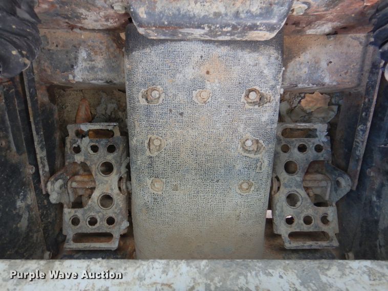 image for item DK8710 2012 Bobcat S185  skid steer loader