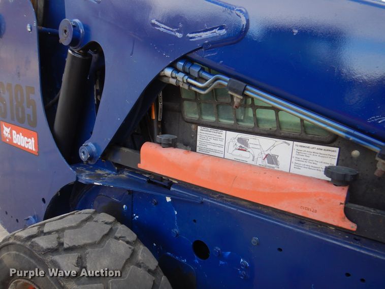 image for item DK8710 2012 Bobcat S185  skid steer loader