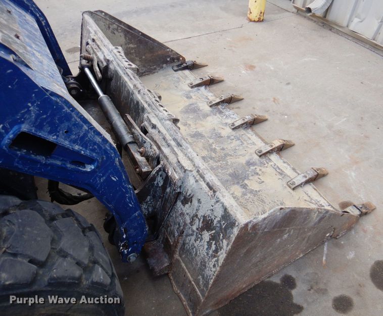 image for item DK8710 2012 Bobcat S185  skid steer loader