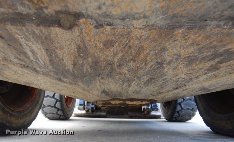 image for item DK8710 2012 Bobcat S185  skid steer loader