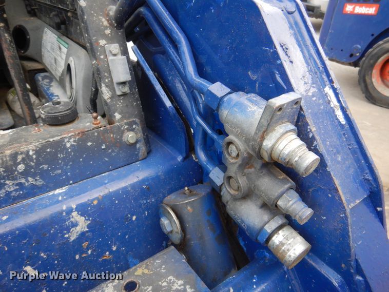 image for item DK8711 2011 Bobcat S185  skid steer loader