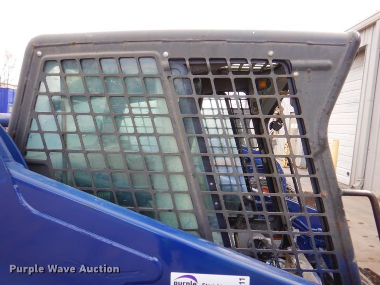 image for item DK8711 2011 Bobcat S185  skid steer loader