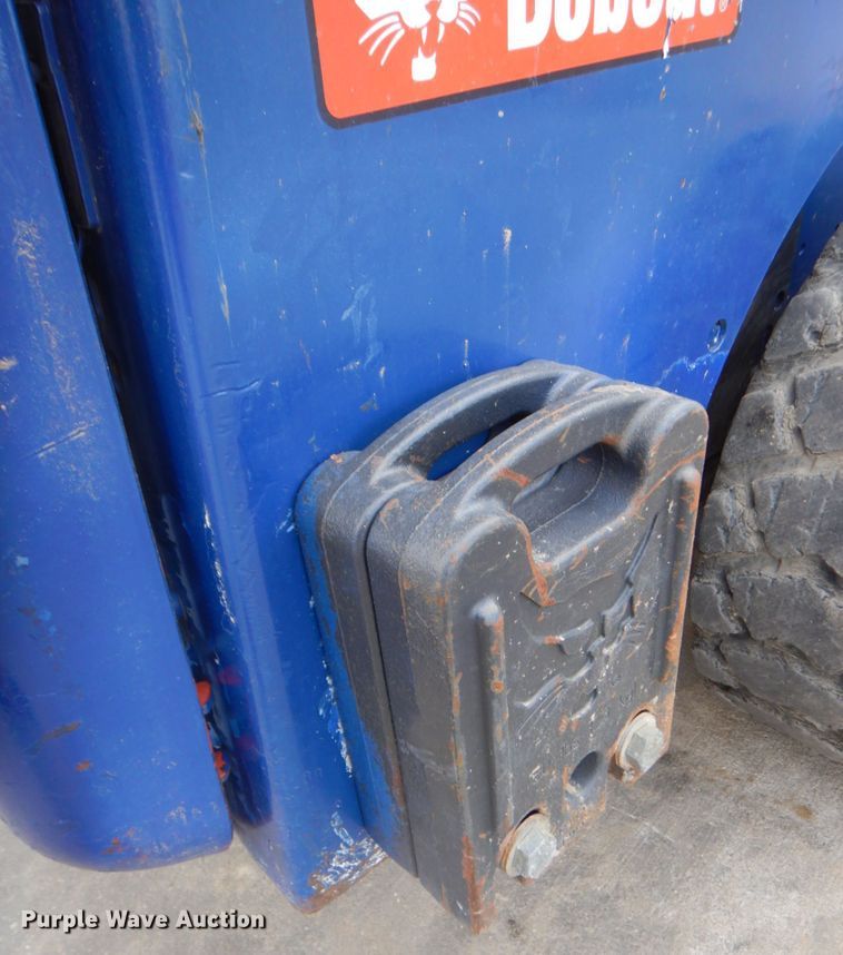 image for item DK8711 2011 Bobcat S185  skid steer loader