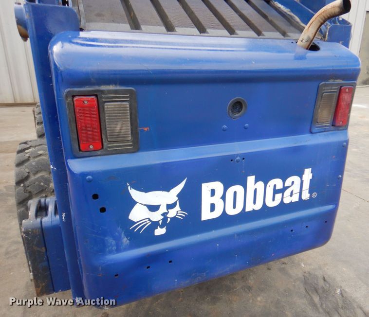 image for item DK8711 2011 Bobcat S185  skid steer loader