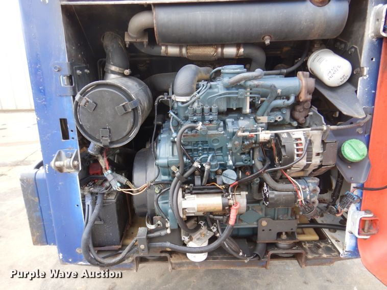 image for item DK8711 2011 Bobcat S185  skid steer loader