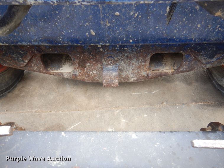 image for item DK8711 2011 Bobcat S185  skid steer loader