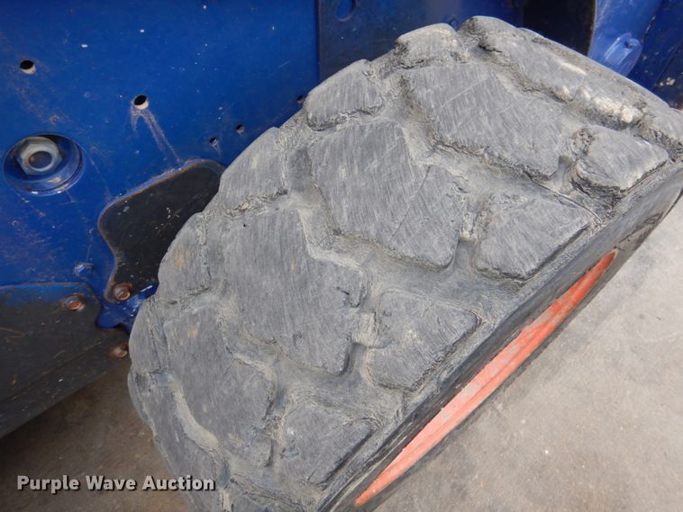 image for item DK8711 2011 Bobcat S185  skid steer loader