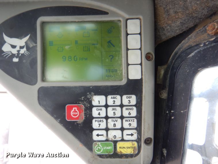 image for item DK8712 2011 Bobcat S205  skid steer loader