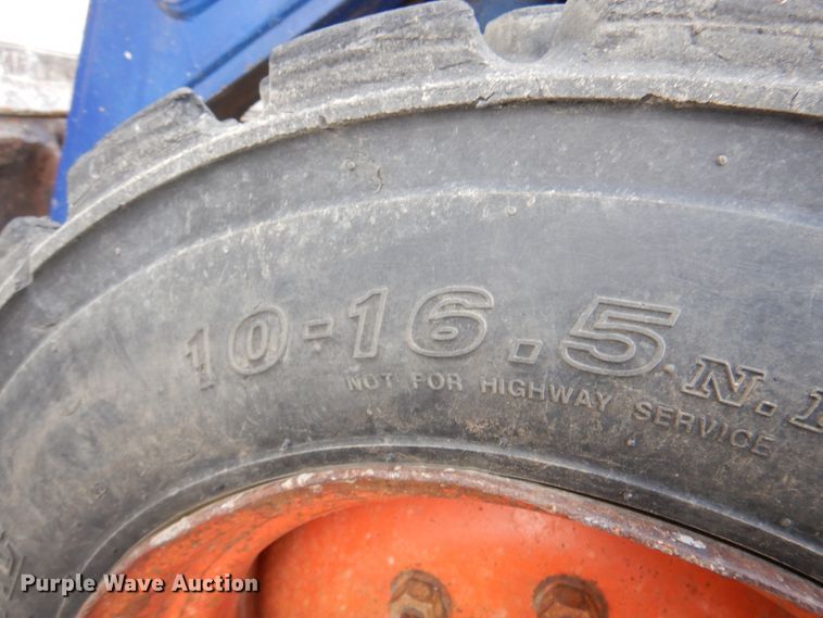 image for item DK8712 2011 Bobcat S205  skid steer loader