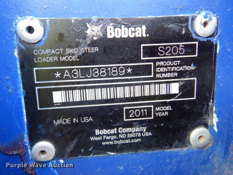 image for item DK8712 2011 Bobcat S205  skid steer loader