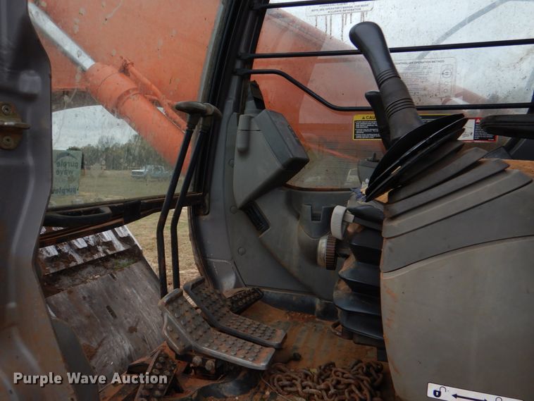 image for item DL0694 2005 Hitachi ZX200LC  excavator