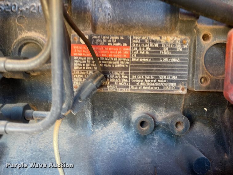 image for item DL1334 2006 Snorkel TB-42CU  boom lift