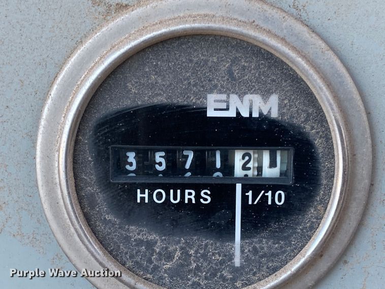 image for item DL1334 2006 Snorkel TB-42CU  boom lift