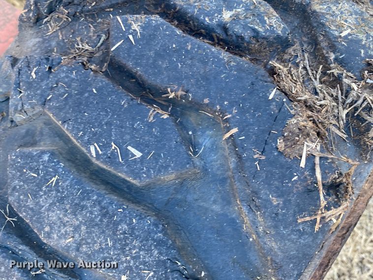 image for item DL1334 2006 Snorkel TB-42CU  boom lift