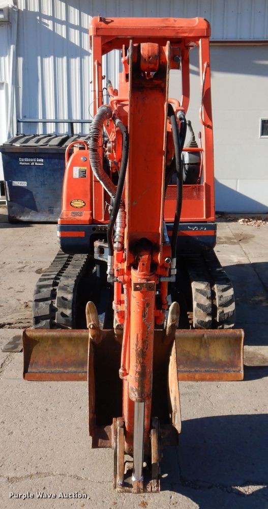 image for item DL5898 1998 Kubota KX61-2  mini excavator