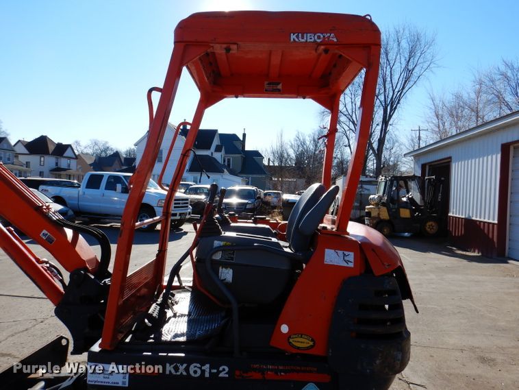image for item DL5898 1998 Kubota KX61-2  mini excavator