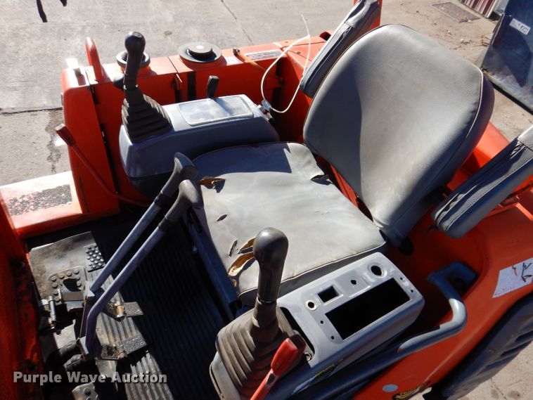 image for item DL5898 1998 Kubota KX61-2  mini excavator