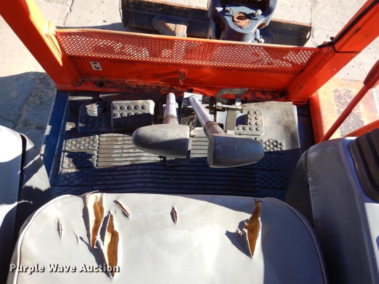 image for item DL5898 1998 Kubota KX61-2  mini excavator