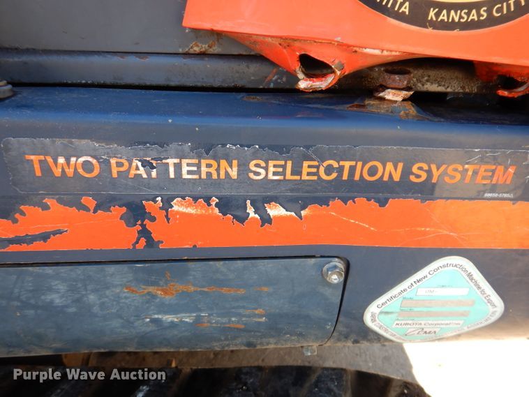 image for item DL5898 1998 Kubota KX61-2  mini excavator