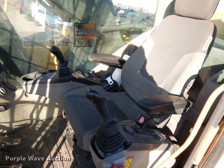 image for item DL5901 2008 Volvo EC330CL  excavator