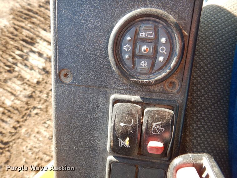 image for item DL5901 2008 Volvo EC330CL  excavator