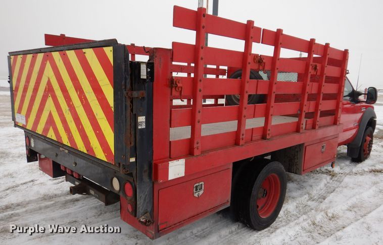 image for item DL5902 2005 Ford F450 Super Duty XL  flatbed truck