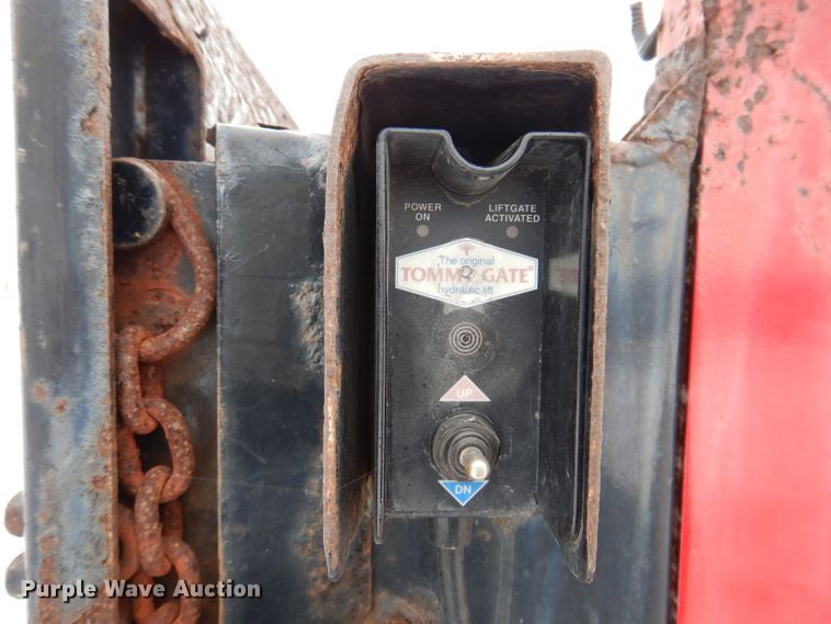 image for item DL5902 2005 Ford F450 Super Duty XL  flatbed truck