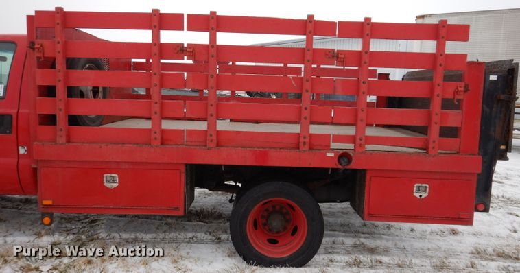 image for item DL5902 2005 Ford F450 Super Duty XL  flatbed truck