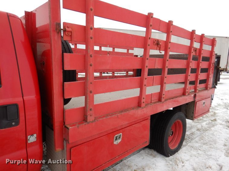 image for item DL5902 2005 Ford F450 Super Duty XL  flatbed truck