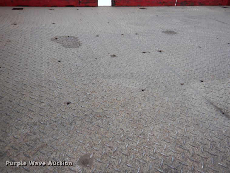 image for item DL5902 2005 Ford F450 Super Duty XL  flatbed truck