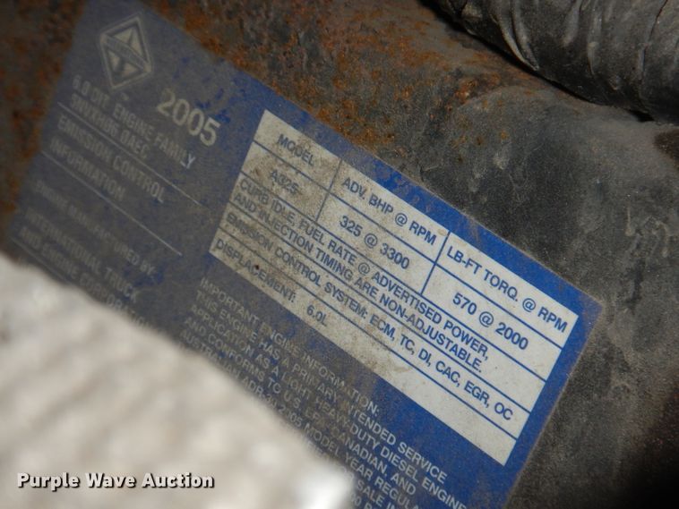 image for item DL5902 2005 Ford F450 Super Duty XL  flatbed truck