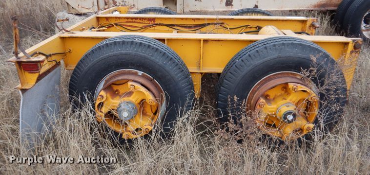 image for item DL5905 1982 Transport CTTA-22-20MC  stinger axle